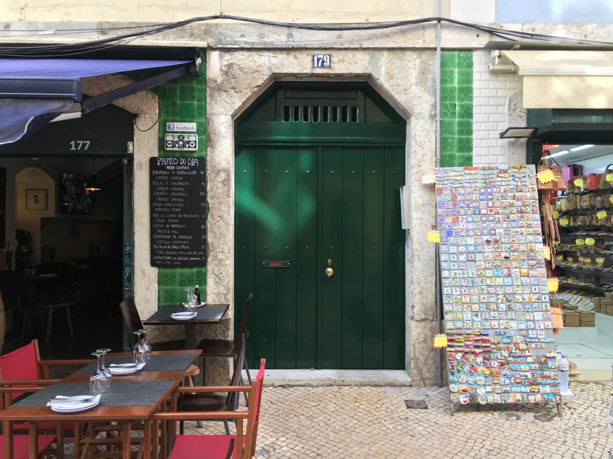 The Traditional Arts Memoir, Downtown Flat With Balcony And Comfort Lisboa Exterior foto